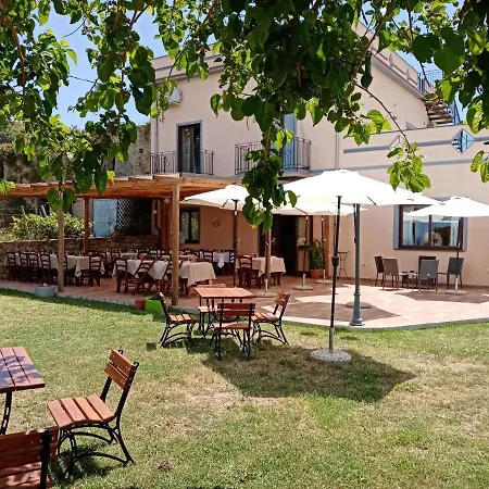 Mama Lina Alloggio per agriturismo *