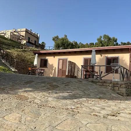 Mama Lina Alloggio per agriturismo Patti