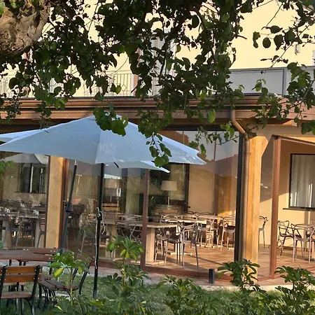 Mama Lina パッティ